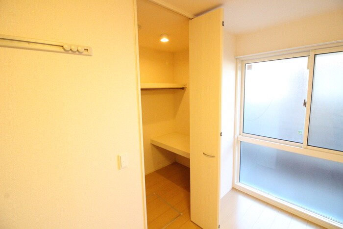 ＰＲＥＭＩＥＲ　ＶＩＯＬＥＴの物件内観写真