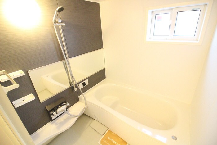 ＰＲＥＭＩＥＲ　ＶＩＯＬＥＴの物件内観写真