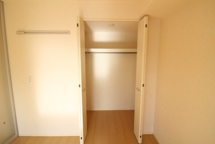 ＰＲＥＭＩＥＲ　ＶＩＯＬＥＴの物件内観写真