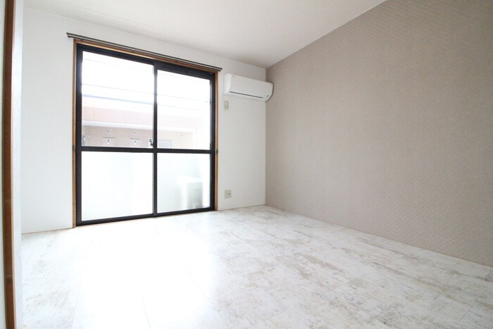 ジュネス上条の物件内観写真