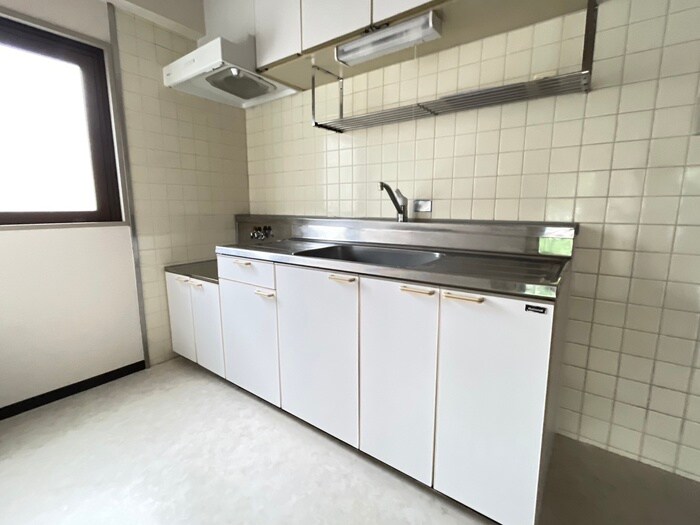 ＦｉｘＳｕｎＡｇｅ名東の物件内観写真