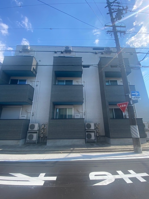 N：グレイスの物件外観写真