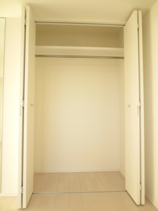 プルミエ志賀本通の物件内観写真