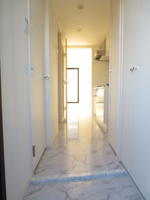 プルミエ志賀本通の物件内観写真