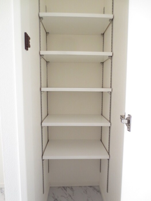 プルミエ志賀本通の物件内観写真