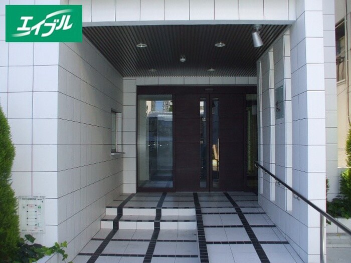 ｇｌａｎｚの物件外観写真