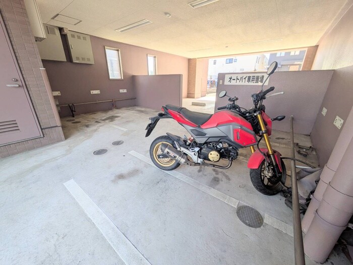 けやき通りの物件外観写真