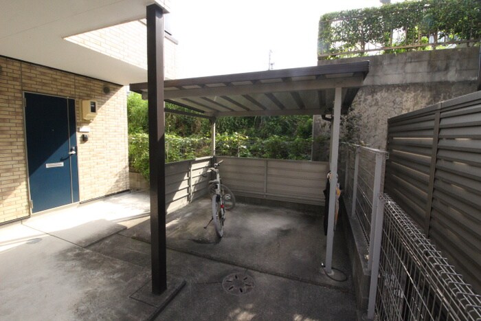 サープラスゆたか台の物件外観写真