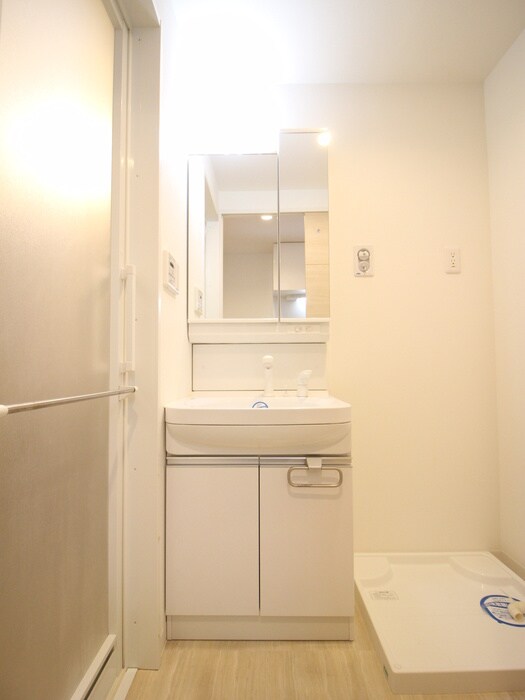 リシュドール名駅南の物件内観写真