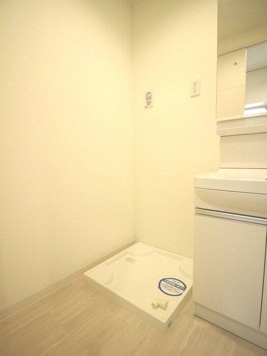 リシュドール名駅南の物件内観写真