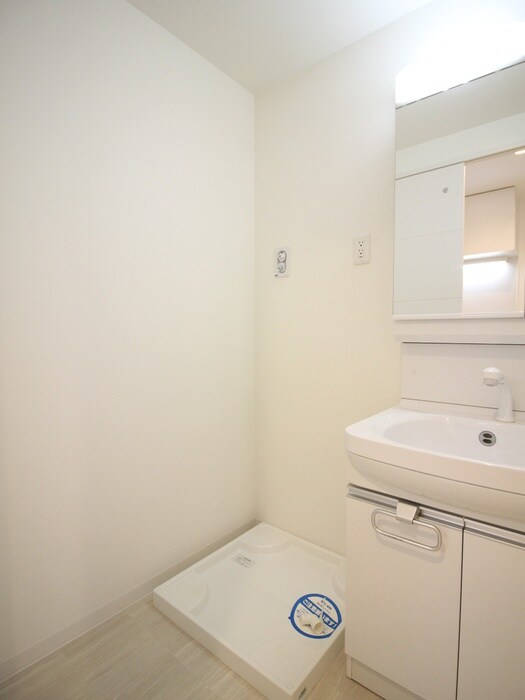 リシュドール名駅南の物件内観写真