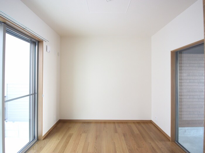 ＳＵＥＨＩＲＯ　ＢＡＳＥの物件内観写真