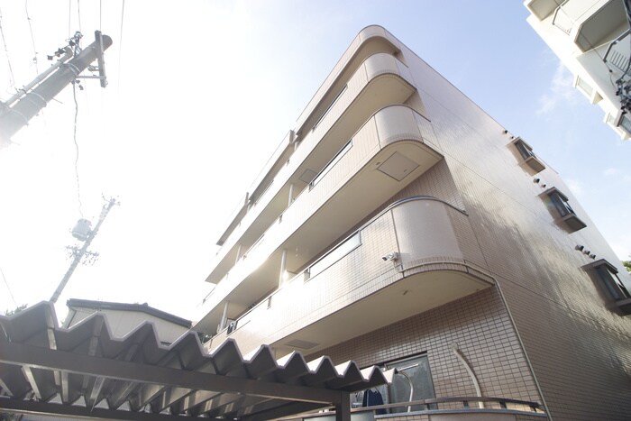 ハイツまぐろの物件外観写真