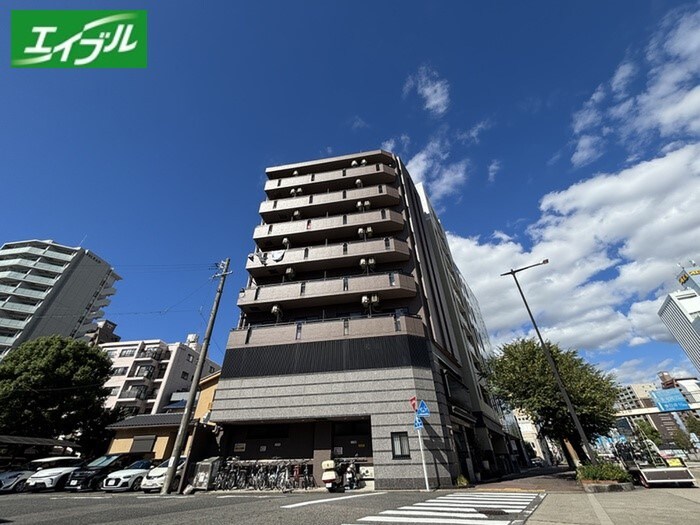 グランデ泉の物件外観写真