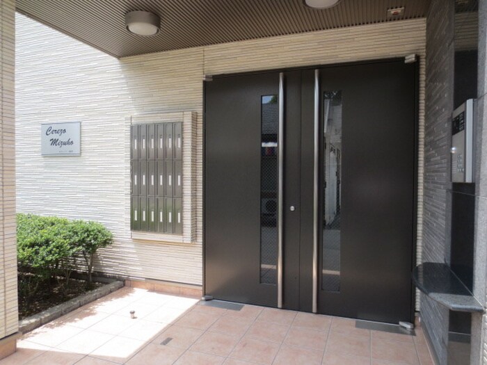 セレッソ瑞穂の物件外観写真