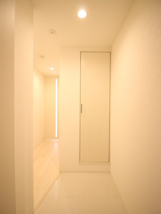 リーデンス名古屋駅西の物件内観写真