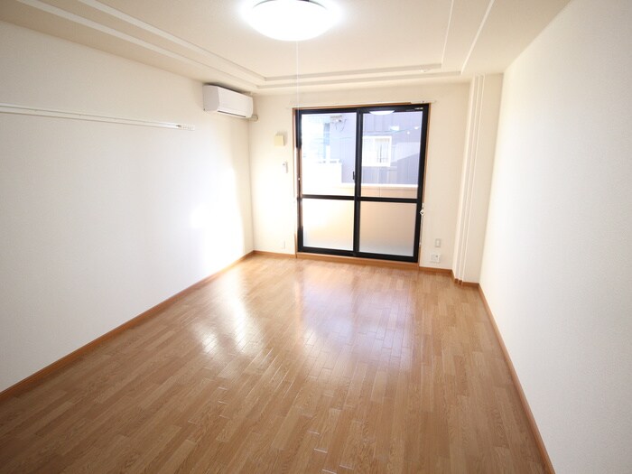 ルーエンハイム切戸の物件内観写真