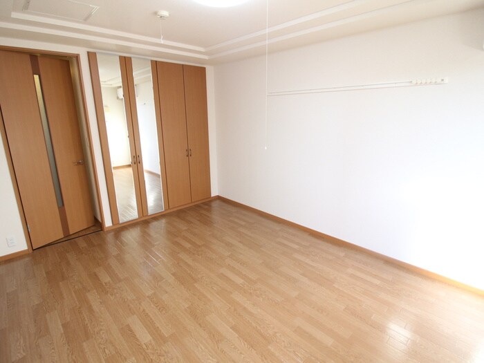 ルーエンハイム切戸の物件内観写真