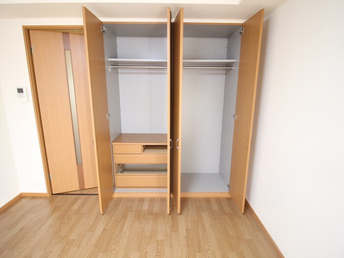 ルーエンハイム切戸の物件内観写真