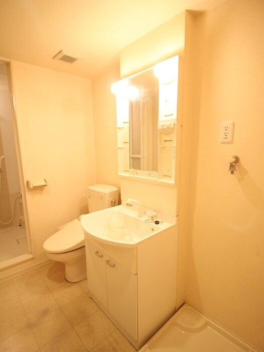 カーサ・フィオーレＲの物件内観写真