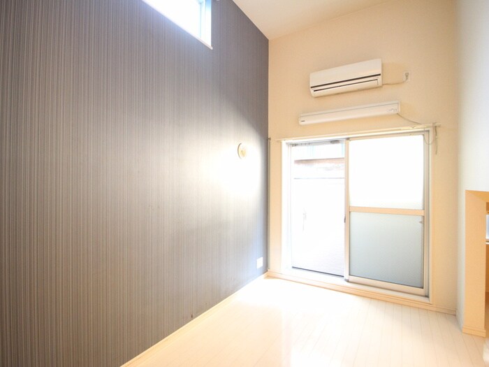 カーサ・フィオーレＲの物件内観写真