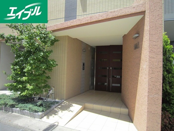 フォレルの物件外観写真