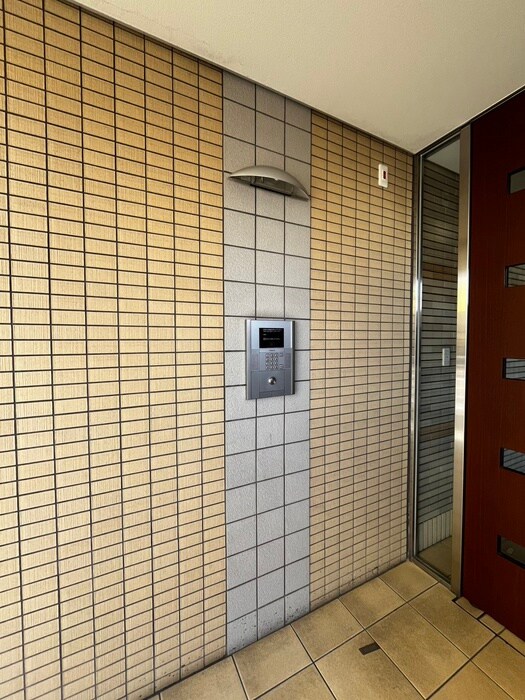 フォレルの物件外観写真