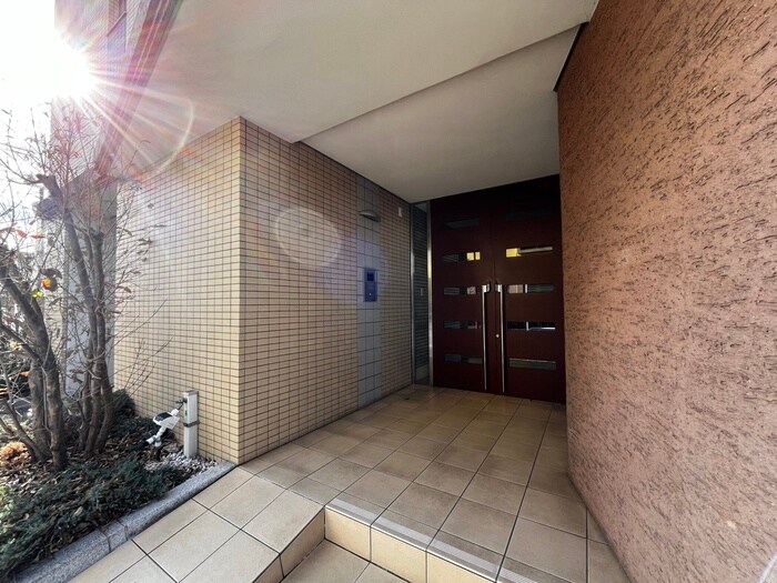 フォレルの物件外観写真