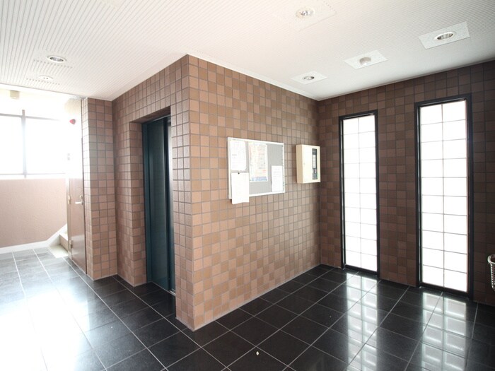 アトレＨＡＹＡＳＨＩの物件外観写真