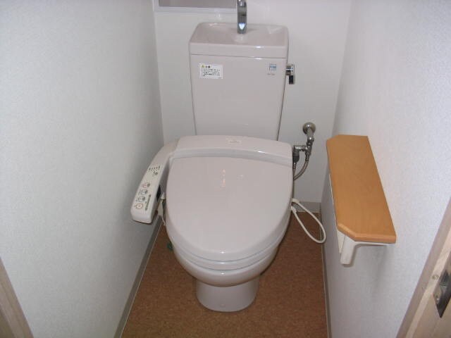 ジラ－ルペルゴの物件内観写真