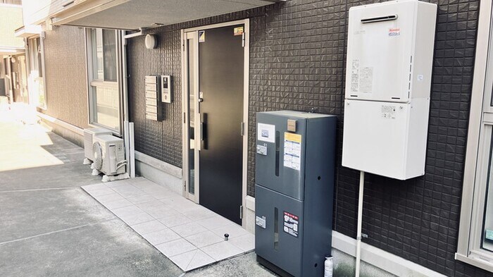 ラ　メゾン　スプラウツの物件外観写真