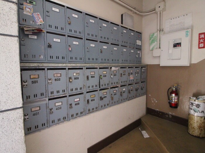 橦木ビルの物件外観写真