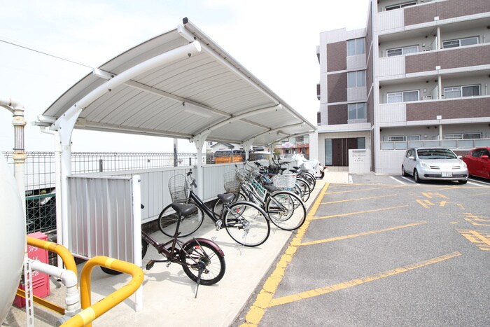 ラメゾンドゥ日名中町の物件外観写真