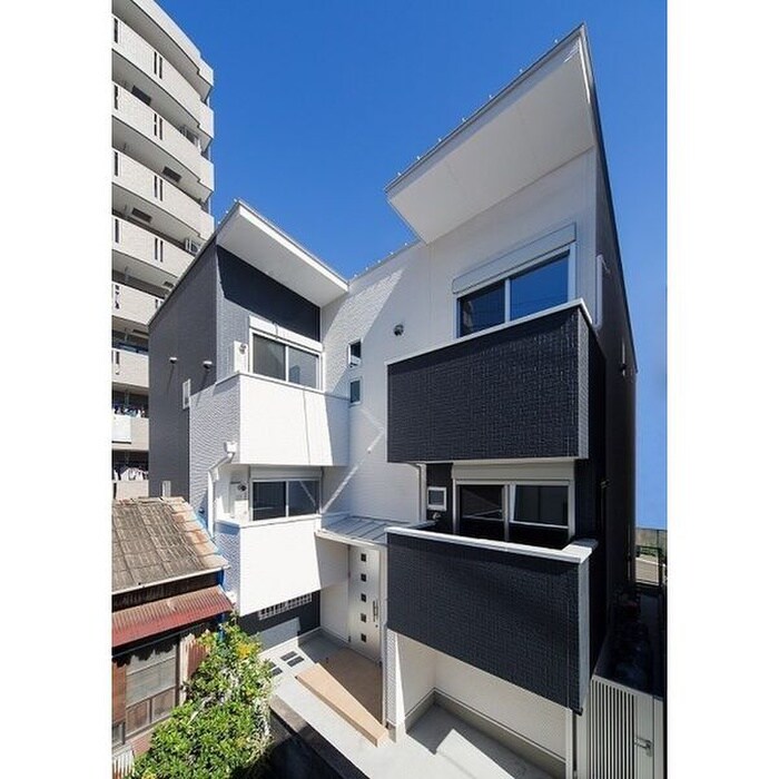 La Luce 名駅南の物件外観写真