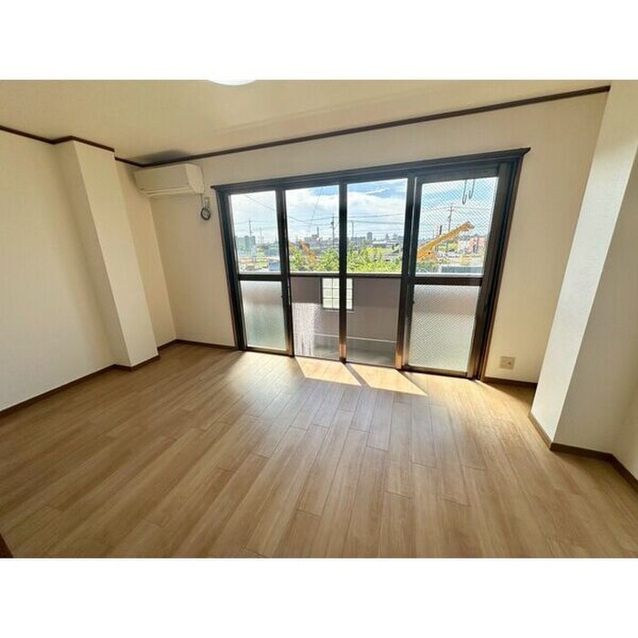 ｱﾙｶﾃﾞｨｱの物件内観写真