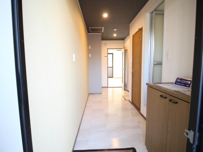 ル・ポミエVの物件内観写真