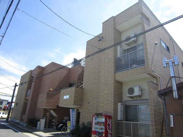 フォービエン川西の物件外観写真