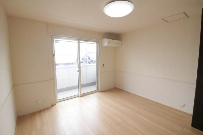 ウィング・マレの物件内観写真