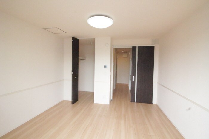 ウィング・マレの物件内観写真