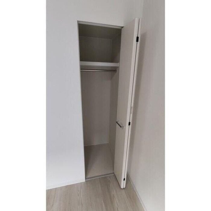 LAPIS　TWOLESの物件内観写真