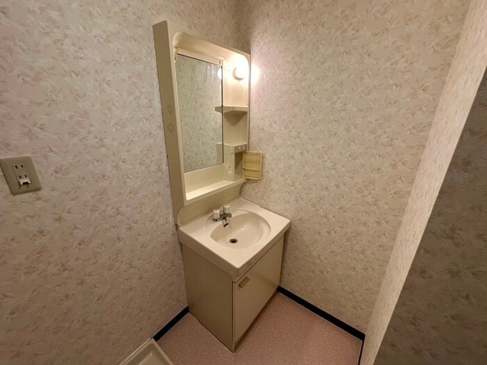 スカイハイム志賀の物件内観写真