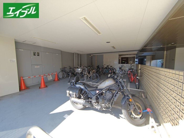 大須レジデンスの物件外観写真