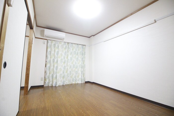 いずみハイツの物件内観写真