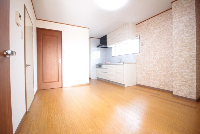 いずみハイツの物件内観写真