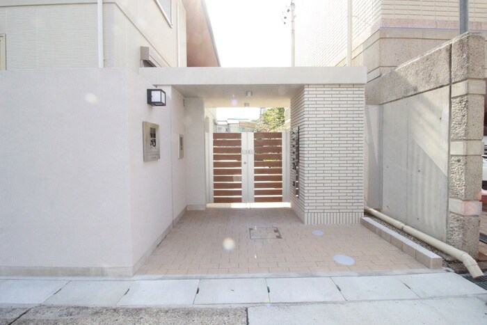 シーズンステージ本山Ⅱの物件外観写真