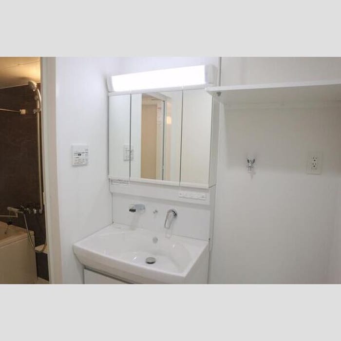 メイプル岩塚本通の物件内観写真