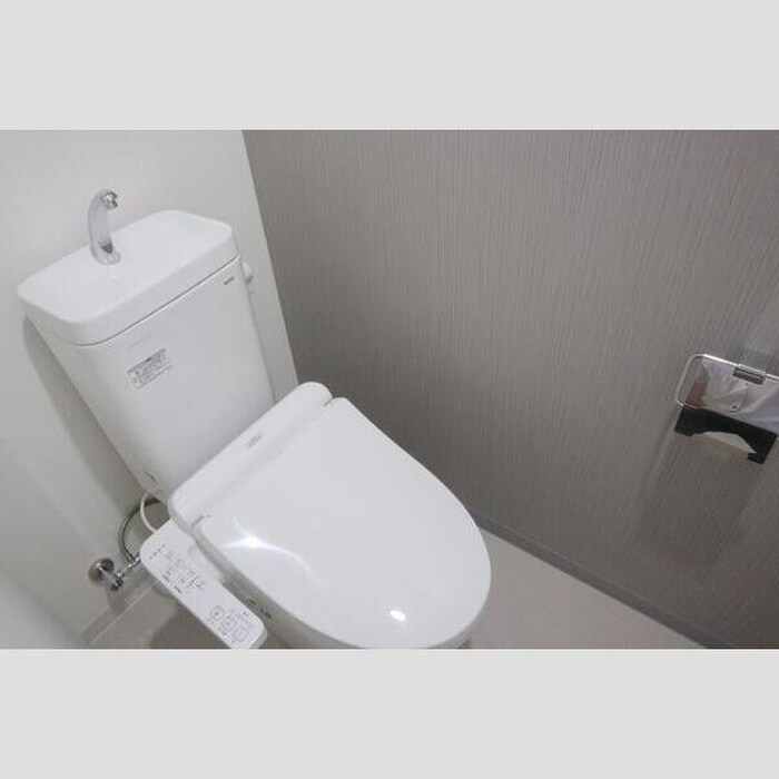 メイプル岩塚本通の物件内観写真