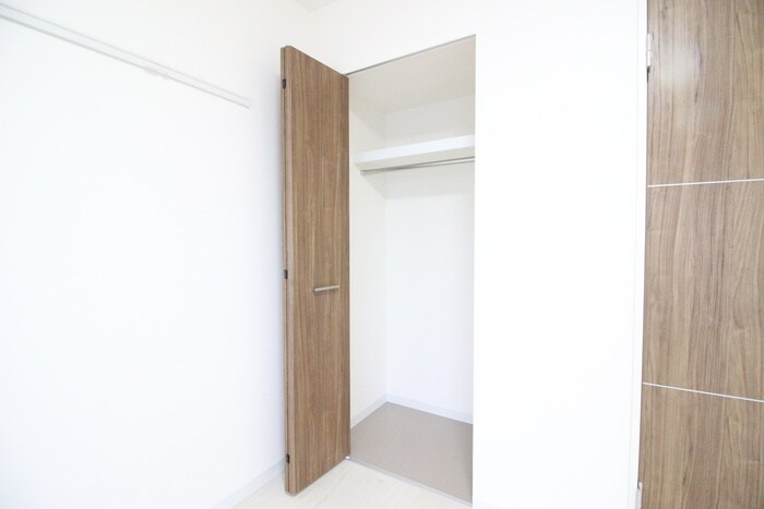 メイプル岩塚本通の物件内観写真