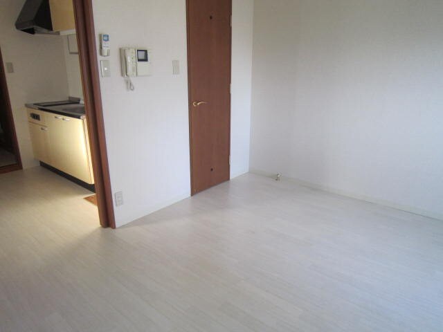 ルトゥ－ルの物件内観写真