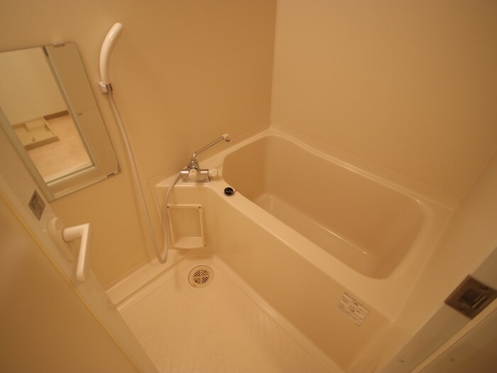 ルトゥ－ルの物件内観写真